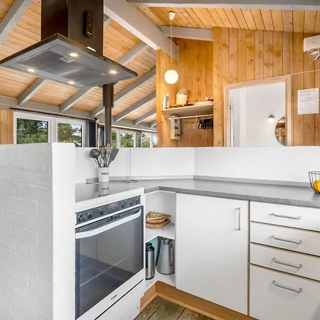Gertrud - 800m From The Sea By Interhome *