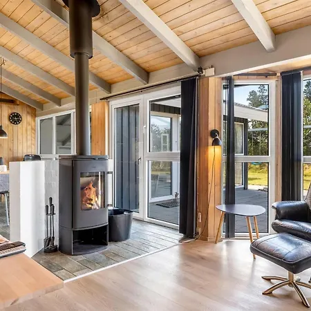 Gertrud - 800m From The Sea By Interhome